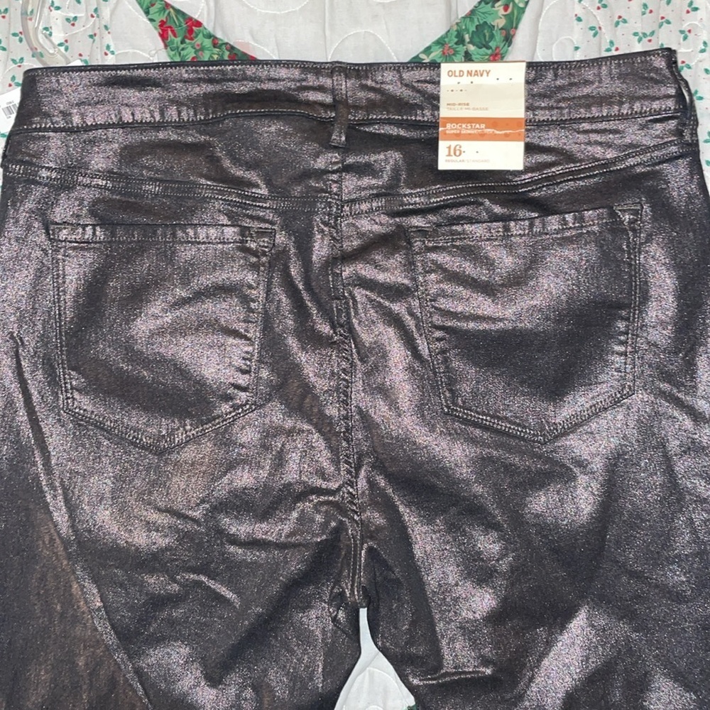Old Navy Rock Star Mid-Rise​​ - Picture 2 of 3